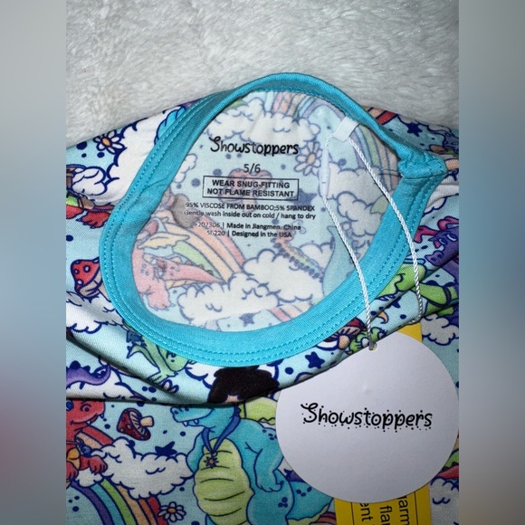 NWT Showstoppers Dragon Story Bamboo Set - Picture 6 of 6